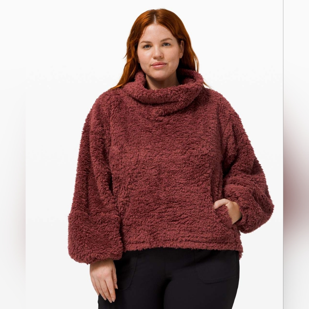 Lululemon Warm Restore Sherpa Pullover in Savannah Size 4